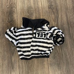 this is so cute! Perfect for a jazz or hip hop dance!